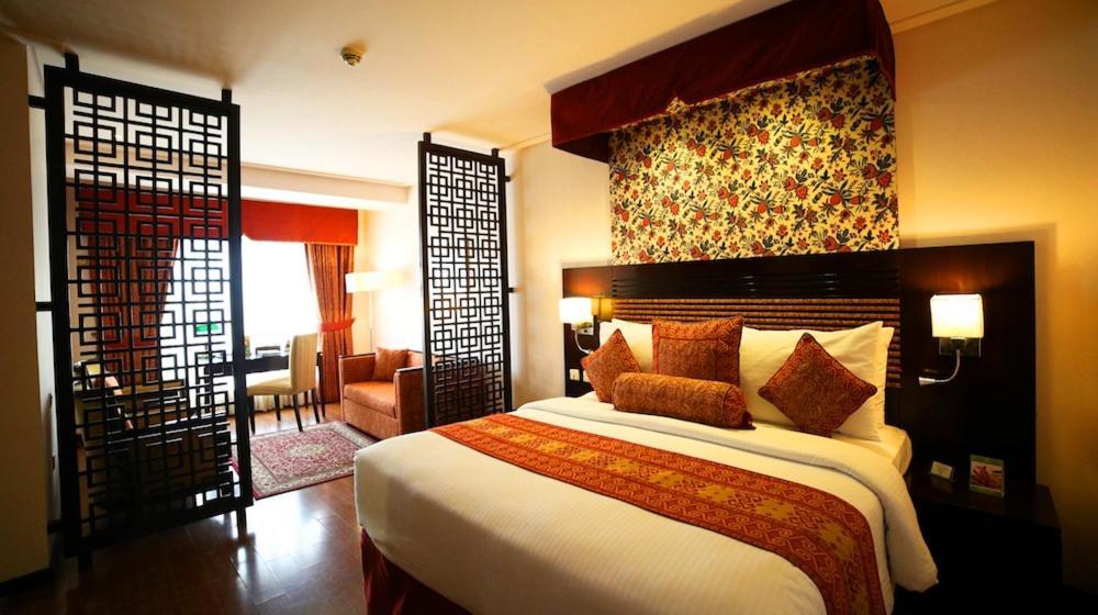 Park Lane Hotel Lahore Exterior photo